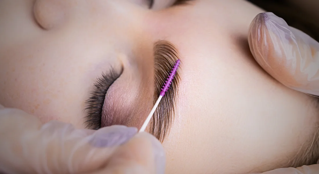 Elan для ламинирования бровей: эффект, преимущества, применение